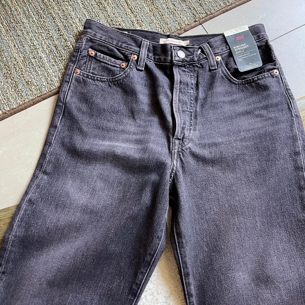 NWT Levi's Premium Ribcage Straight Ankle Women's Jeans Tinted Sky Size 29/27 - Picture 6 of 14